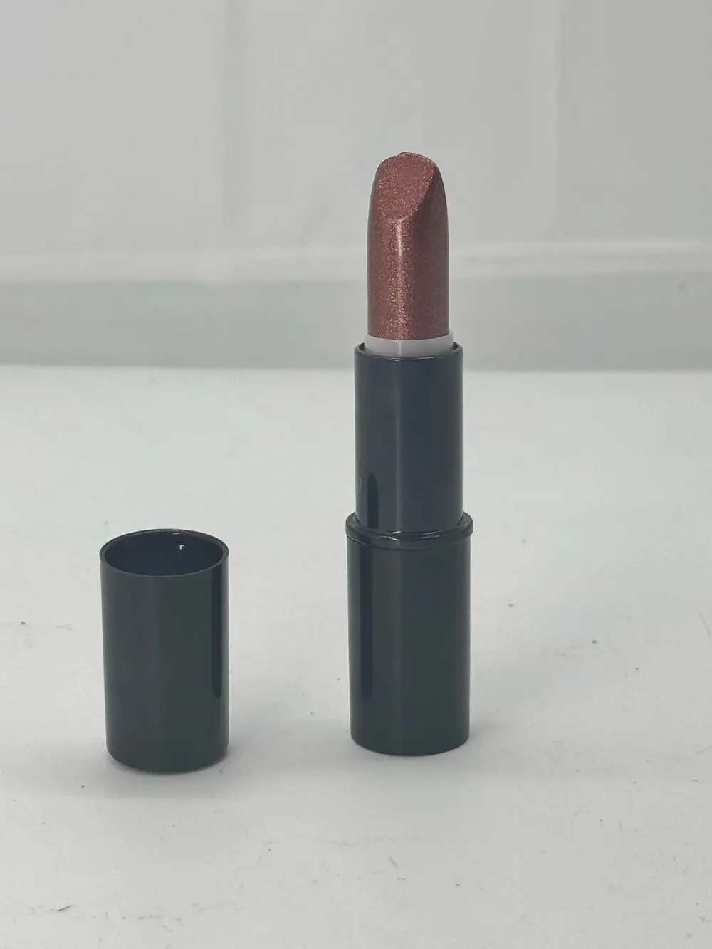 Lancome Color Design En Vogue shimmer lipstick - tip damage
